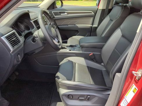 Used 2021 Volkswagen Atlas SE w/ Panoramic Sunroof Package FWD image 14