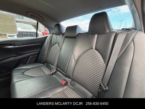 Used 2019 Toyota Camry SE image 17
