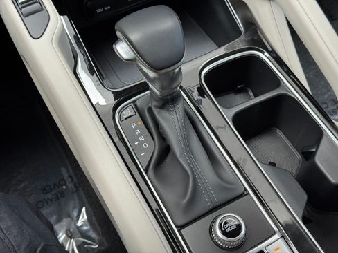 Used 2024 Kia Telluride S w/ S Sunroof Package FWD image 31