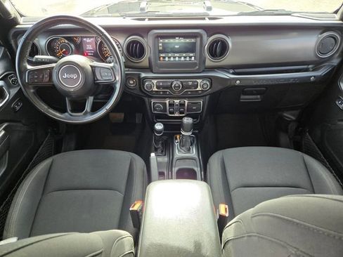 Used 2022 Jeep Wrangler Unlimited Willys image 16