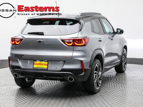 Used 2024 Chevrolet TrailBlazer RS w/ Driver Confidence Package image 8