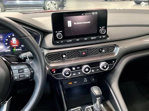 Used 2023 Acura Integra image 9