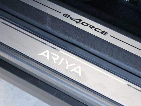 Used 2023 Nissan Ariya AWD image 15