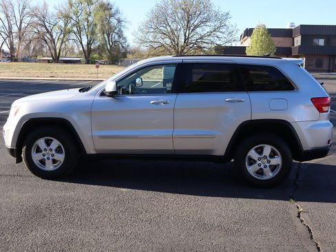 Used 2012 Jeep Grand Cherokee Laredo image 9