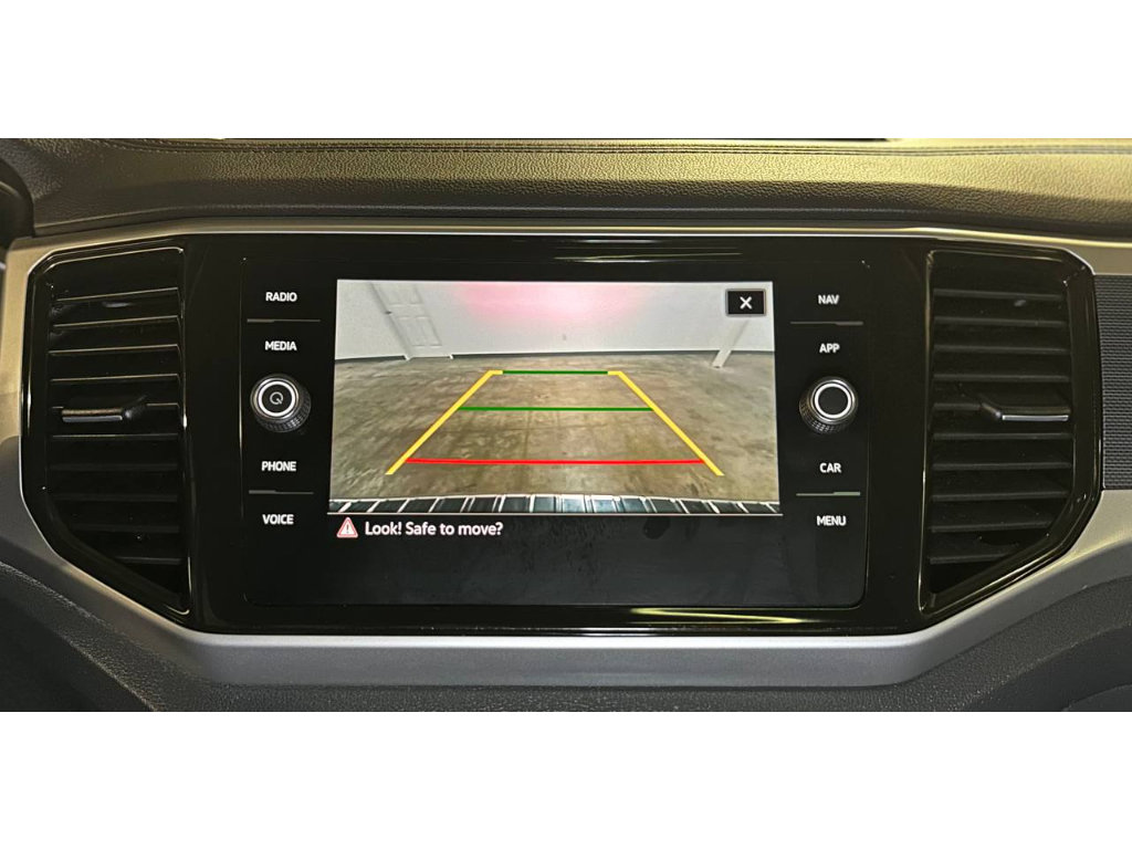 Used 2023 Volkswagen Atlas SEL R-Line AWD/4WD image 34