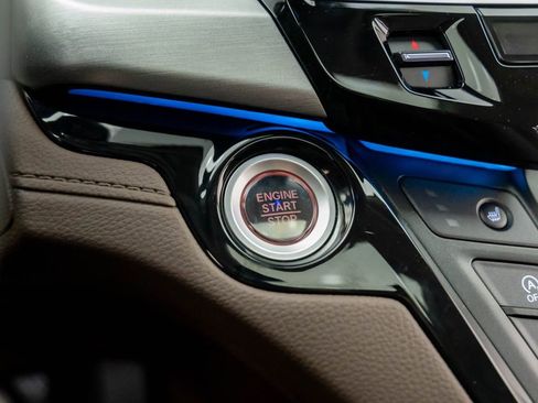 New 2026 Honda Odyssey Touring image 23