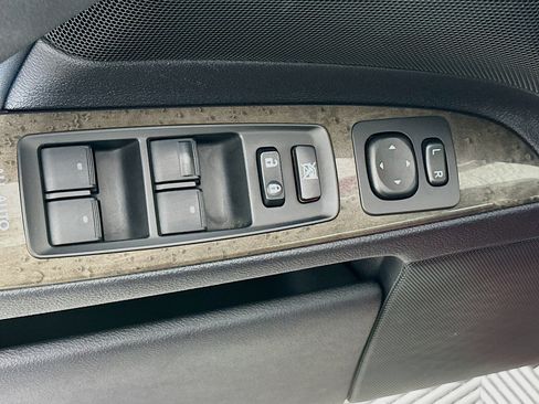 Used 2011 Lexus IS 250 w/ Premium Pkg Value Edition RWD image 15