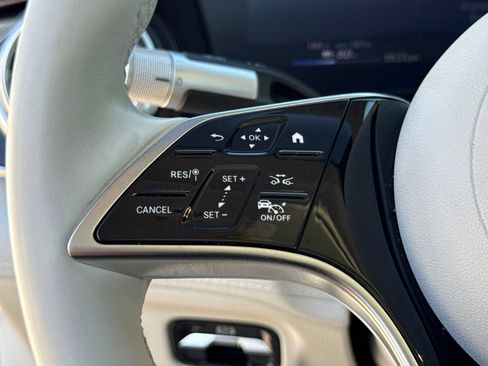 Used 2023 Mercedes-Benz EQS 580 4MATIC Sedan image 31
