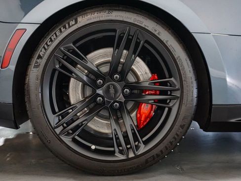 Used 2021 Chevrolet Camaro ZL1 image 42