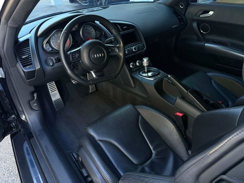 Used 2008 Audi R8 V8 image 19