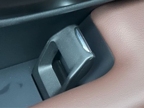 New 2026 Lincoln Nautilus Reserve w/ Jet Appearance Package image 12