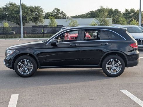 Used 2022 Mercedes-Benz GLC 300 image 8