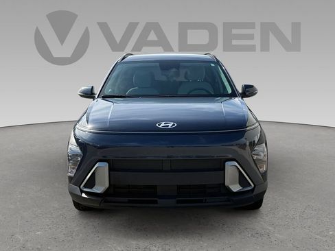 Used 2025 Hyundai Kona SEL image 24