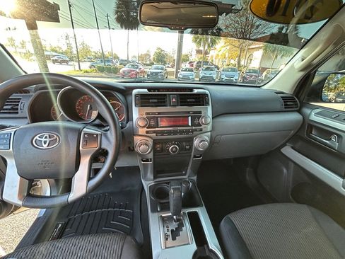 Used 2010 Toyota 4Runner SR5 image 15