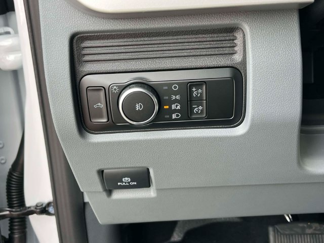 New 2026 Ford F550 4x4 Crew Cab Super Duty image 23