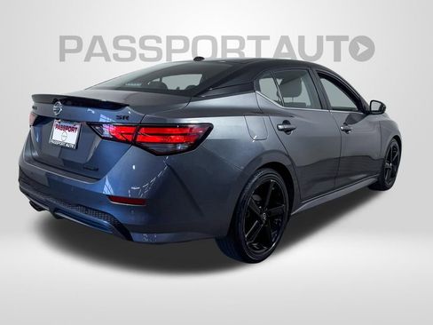 Certified 2023 Nissan Sentra SR w/ Midnight Edition Package FWD image 9