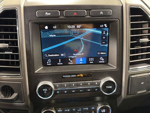 Used 2019 Ford Expedition Max XLT w/ Equipment Group 202A RWD image 17
