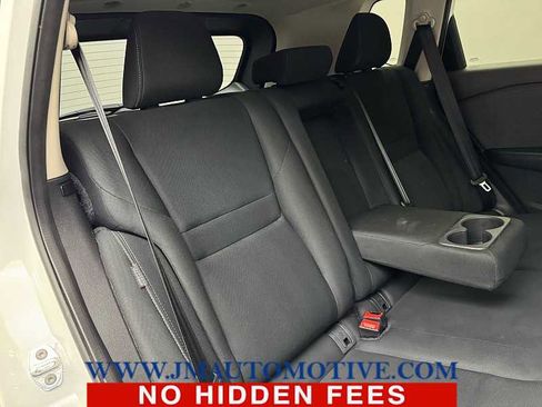 Used 2023 Nissan Rogue S image 18