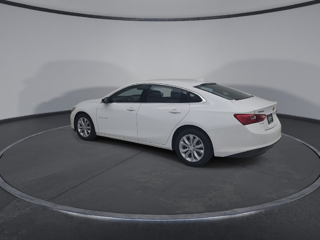 Used 2025 Chevrolet Malibu LT FWD image 12
