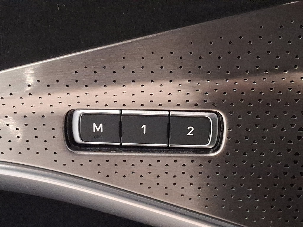 Used 2026 Lotus Emira RWD image 23