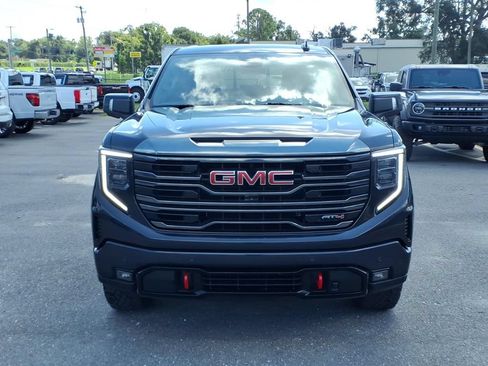Used 2023 GMC Sierra 1500 AT4 w/ Technology Package AWD/4WD image 2