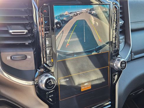 Used 2022 RAM 1500 Laramie image 23