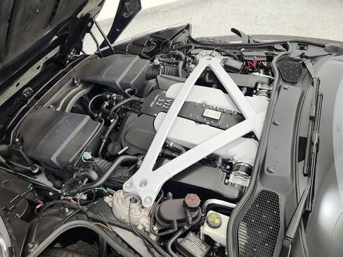 Used 2017 Aston Martin DB11 V12 RWD image 47