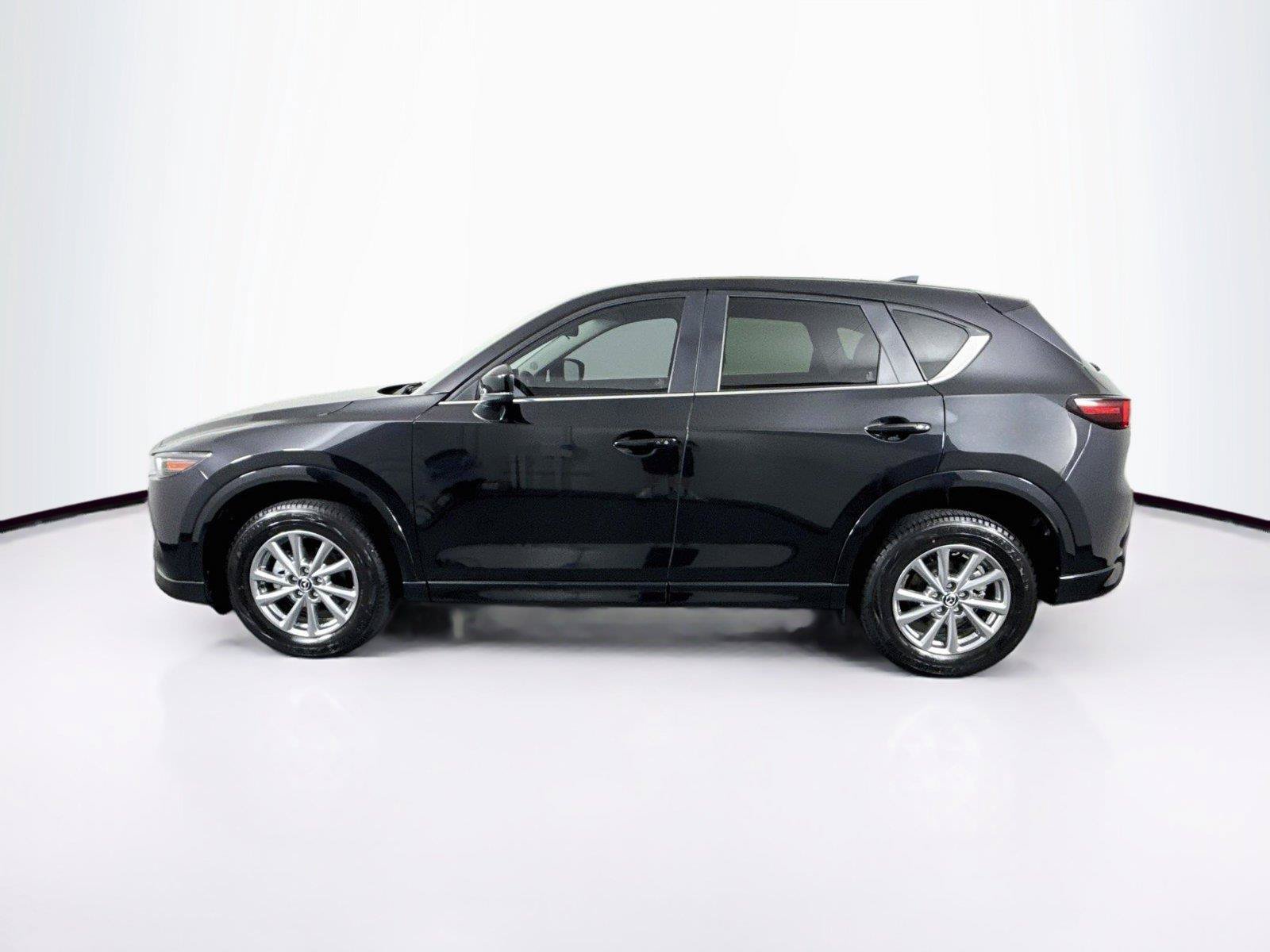 Used 2025 MAZDA CX-5 AWD 2.5 S w/ Select Package image 14