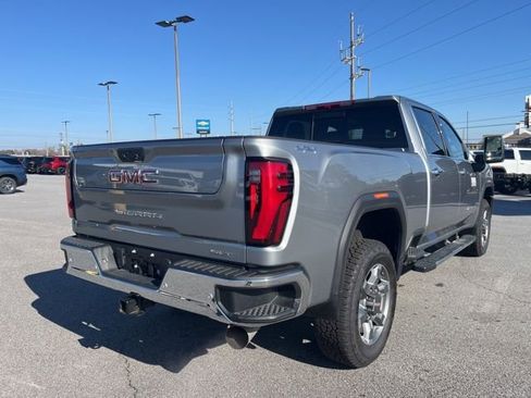 New 2025 GMC Sierra 2500 SLT w/ SLT Convenience Package image 4