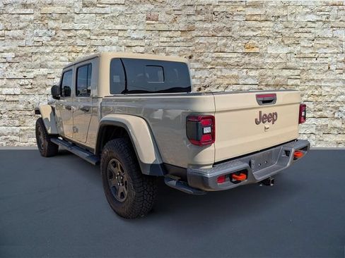 Used 2020 Jeep Gladiator Mojave AWD/4WD image 3
