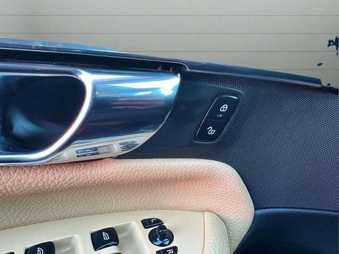 Used 2016 Volvo XC90 T6 Momentum image 27