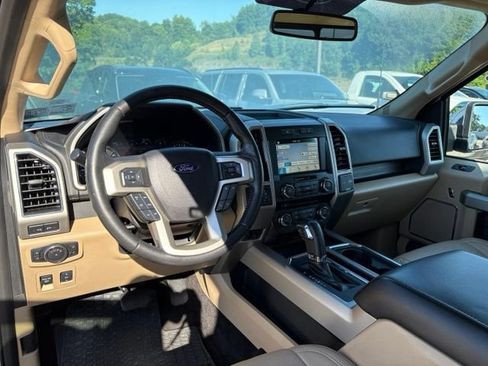 Used 2017 Ford F150 Lariat AWD/4WD image 11