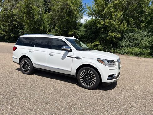 Used 2021 Lincoln Navigator Black Label AWD/4WD image 16