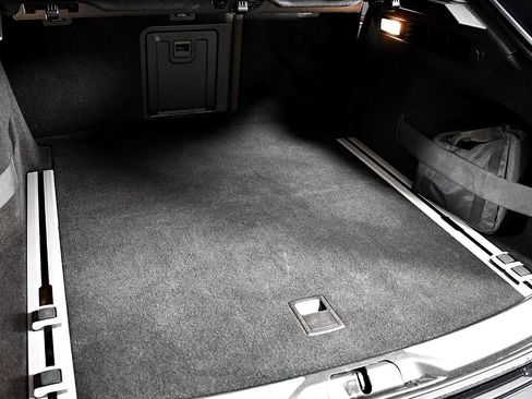 Used 2017 Maserati Levante S image 48