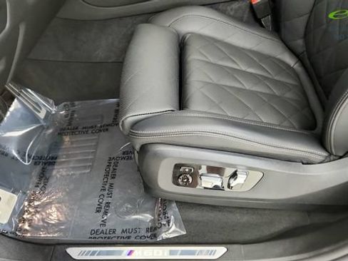 Used 2026 BMW X5 M60i AWD/4WD image 49