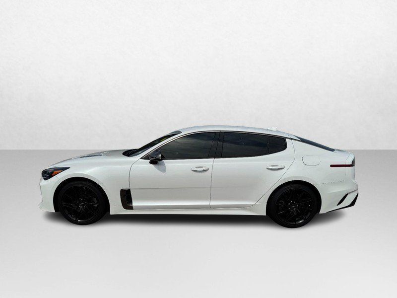 Used 2022 Kia Stinger GT-Line AWD/4WD image 8