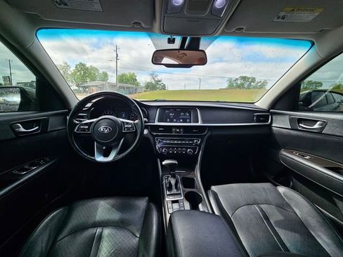 Used 2019 Kia Optima EX FWD image 12