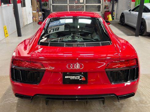Used 2018 Audi R8 V10 image 8
