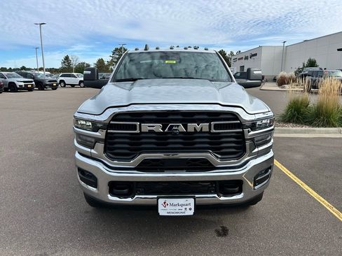 New 2026 RAM 2500 Big Horn AWD/4WD image 7