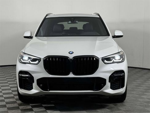Used 2022 BMW X5 xDrive40i w/ M Sport Package image 6