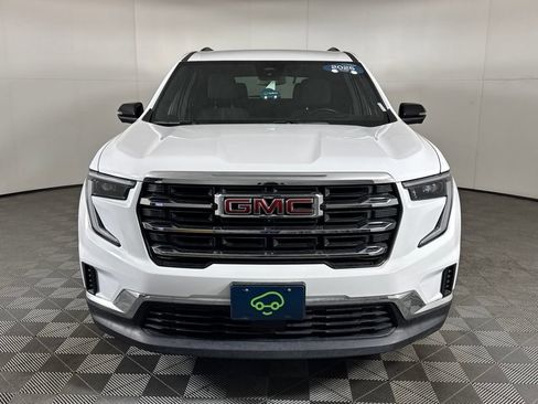 Certified 2025 GMC Acadia Elevation AWD/4WD image 2
