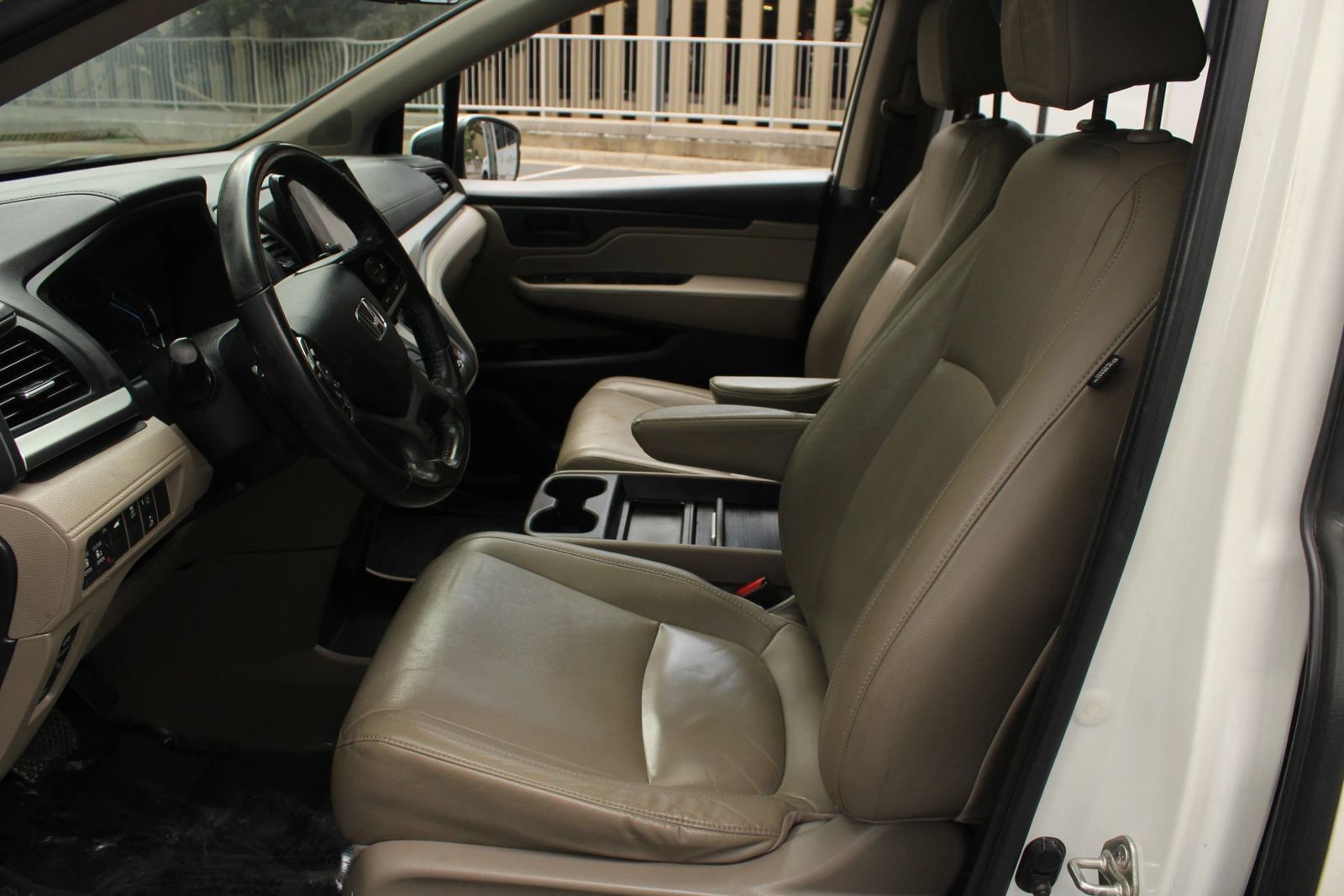 Used 2019 Honda Odyssey EX-L image 13
