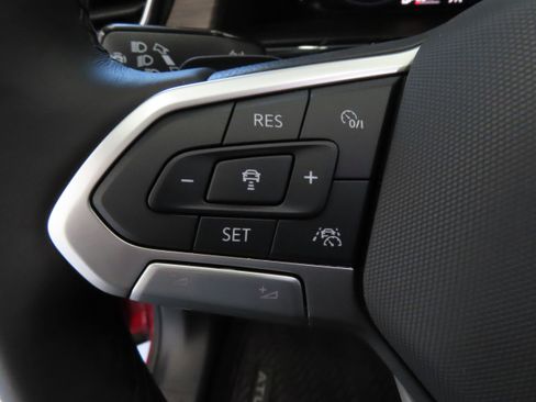 New 2025 Volkswagen Atlas SEL Premium R-Line AWD/4WD image 13