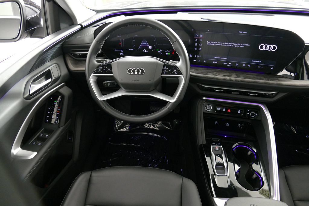 Certified 2025 Audi Q5 Premium w/ Convenience Package AWD/4WD image 28