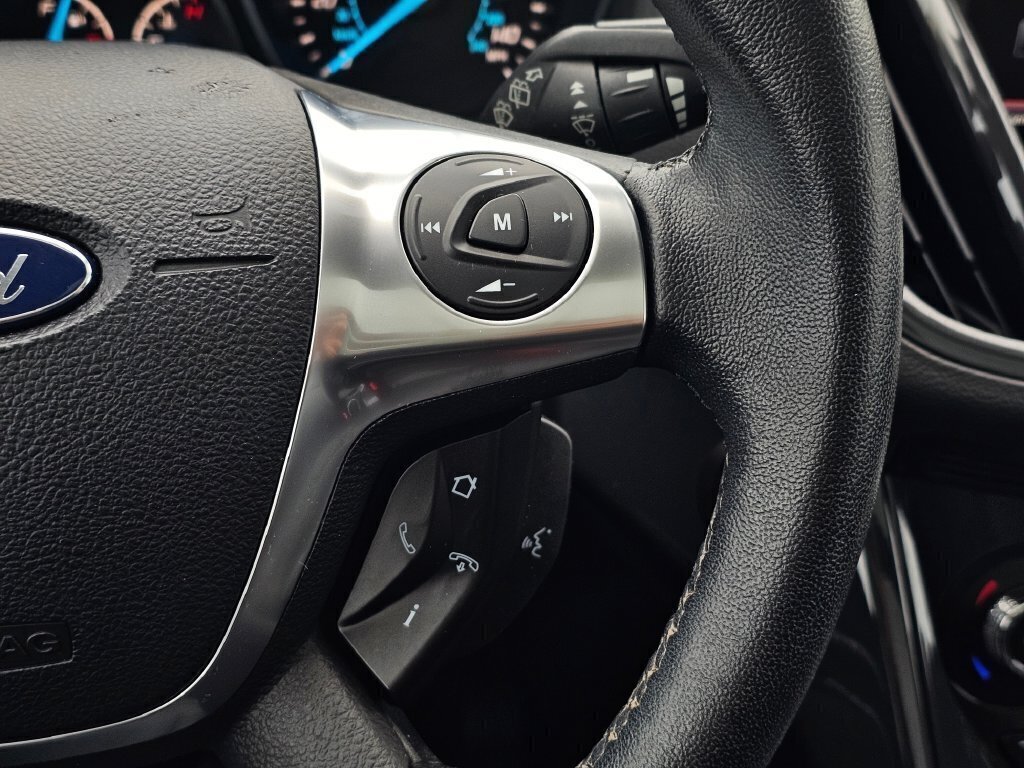 Used 2013 Ford Escape Titanium w/ Parking Technology Pkg AWD/4WD image 28