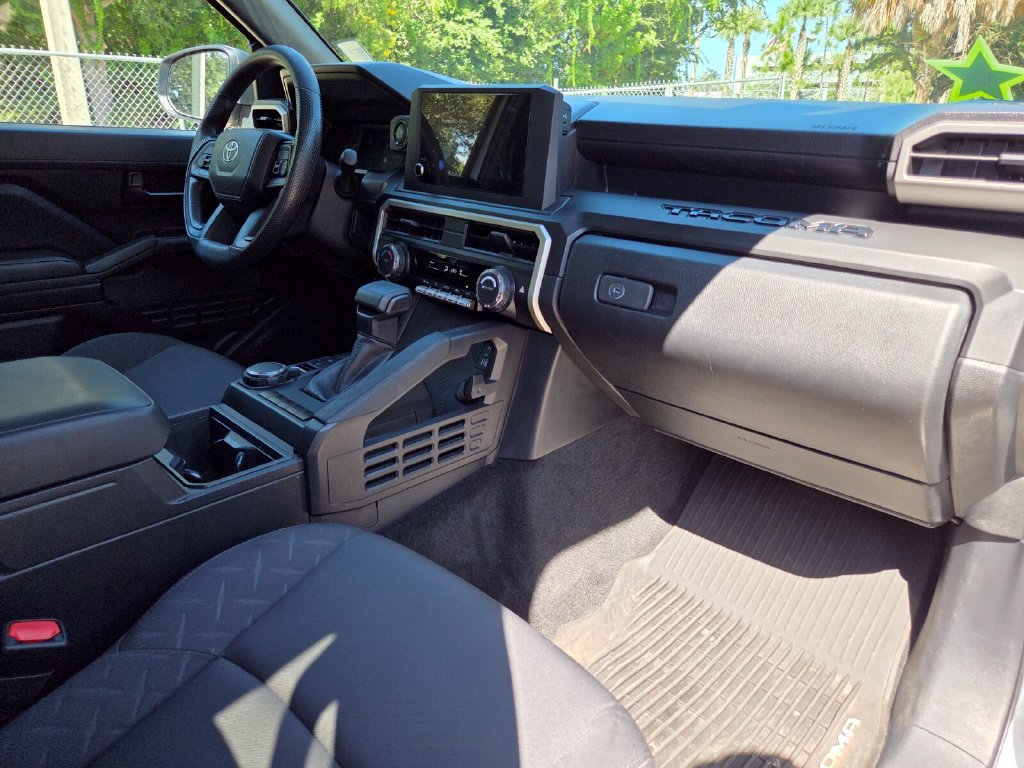 Certified 2024 Toyota Tacoma SR AWD/4WD image 13