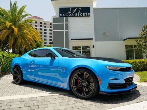 Used 2022 Chevrolet Camaro SS RWD image 88