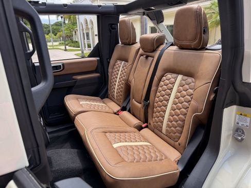 Used 2026 Ford Bronco Outer Banks AWD/4WD image 25