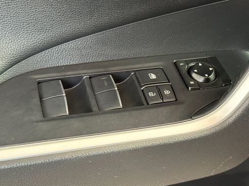 Certified 2021 Toyota RAV4 XSE w/ Weather Package AWD/4WD image 13