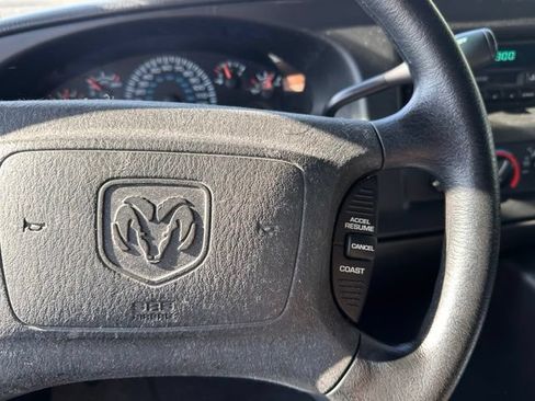 Used 2001 Dodge B2500 RWD image 21